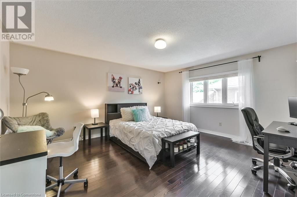 3588 THORPEDALE COURT Image 34