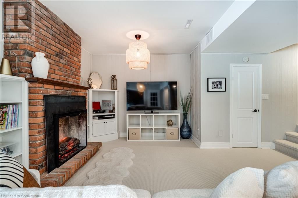 144 OLD ANCASTER ROAD Image 35
