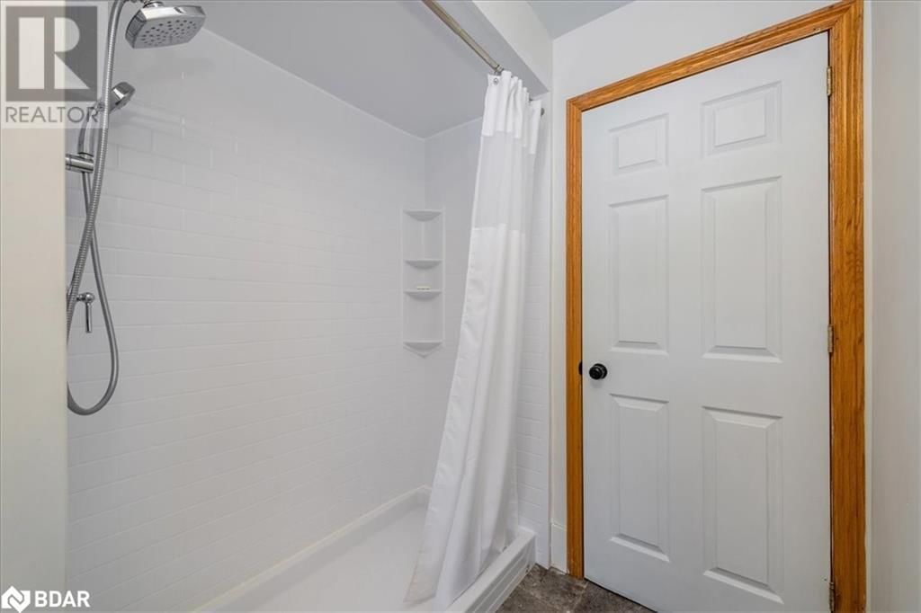 1450 MARGARET CRESCENT Image 14