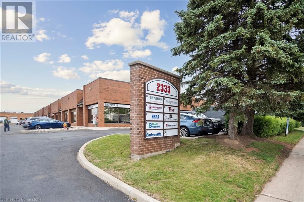 2333 WYECROFT ROAD Image 1