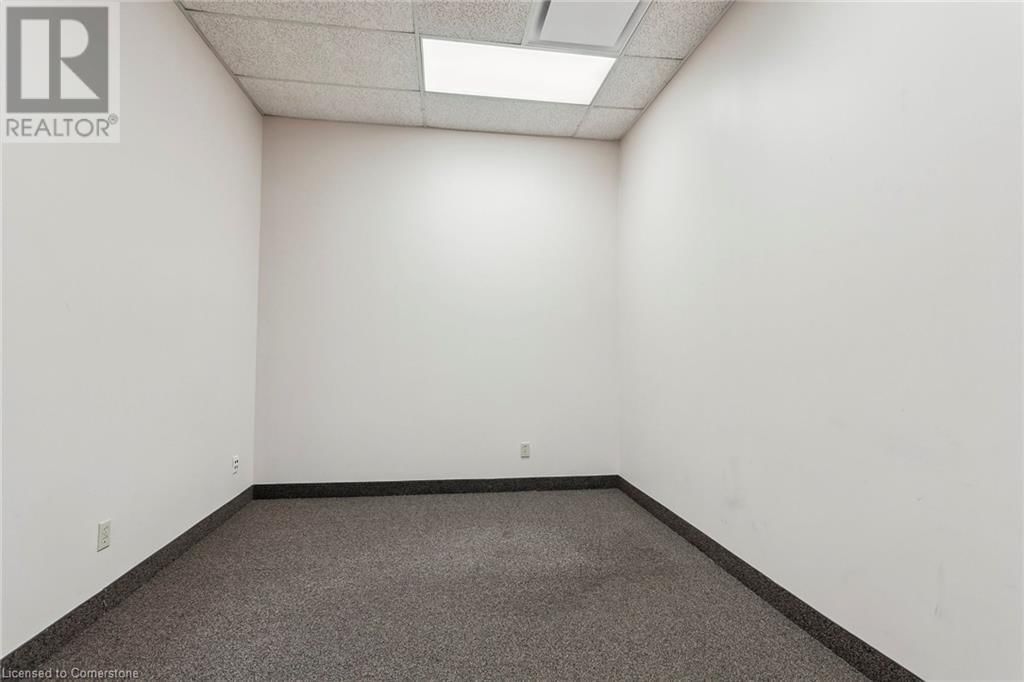2333 WYECROFT ROAD Image 18