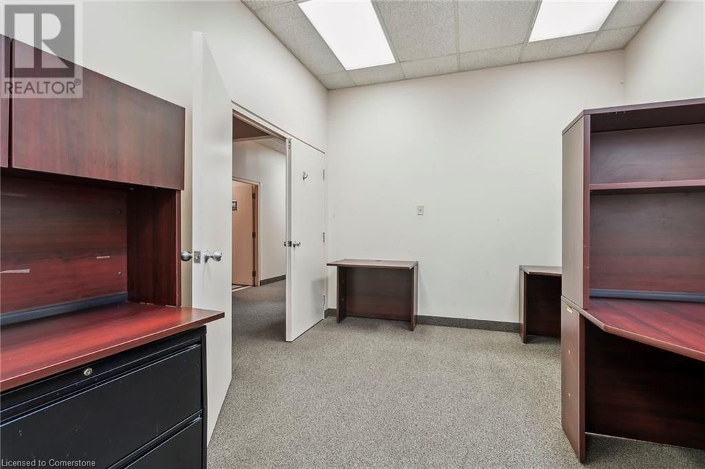 2333 WYECROFT ROAD Image 21