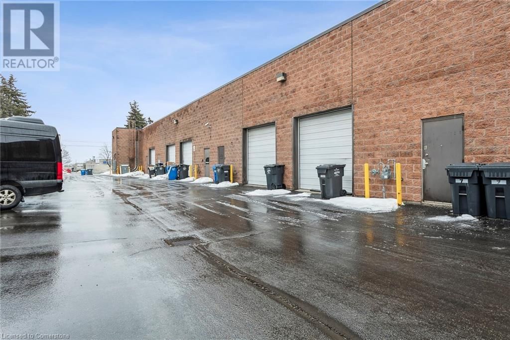 2333 WYECROFT ROAD Image 33