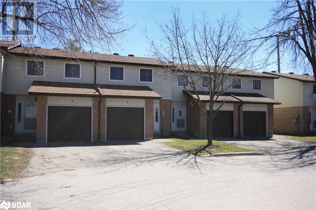 4 - 261 ROSE STREET Image 1