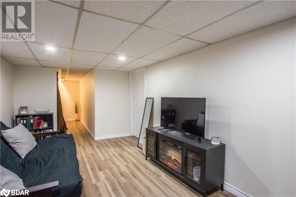 4 - 261 ROSE STREET Image 14