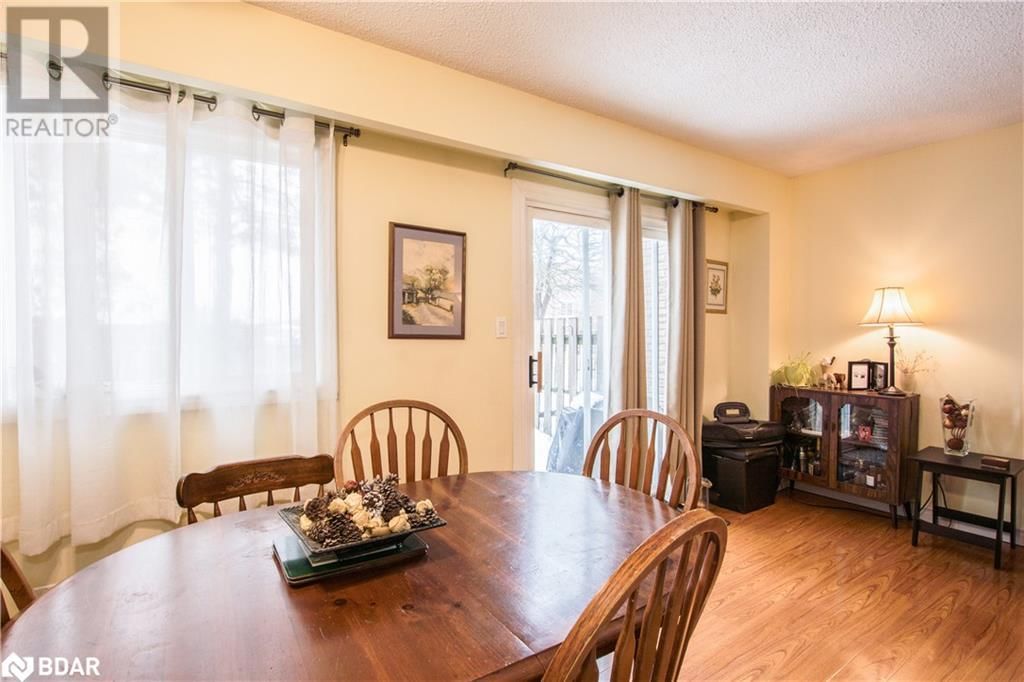 4 - 261 ROSE STREET Image 6
