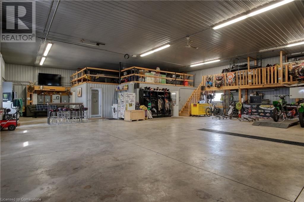 1546 MARYHILL ROAD Image 43