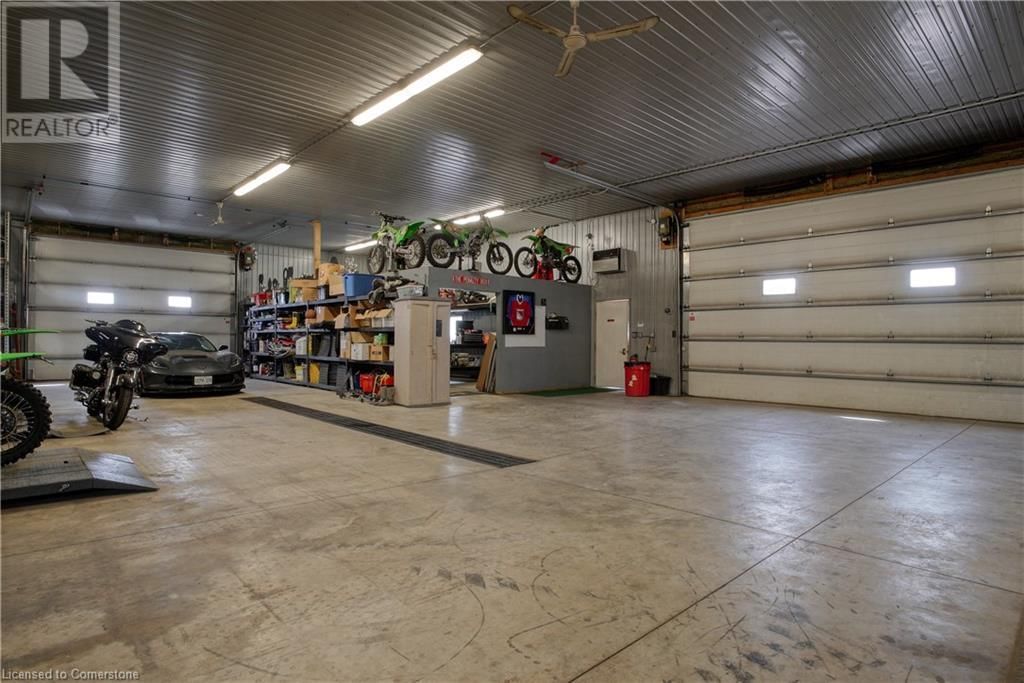 1546 MARYHILL ROAD Image 44