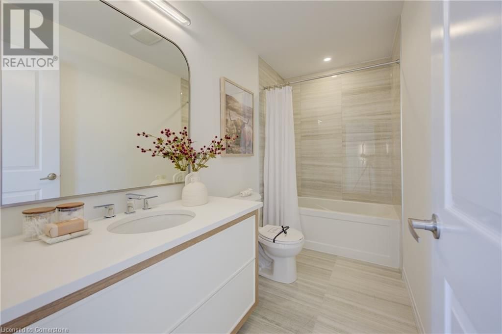 252 GREEN GATE BOULEVARD Image 23
