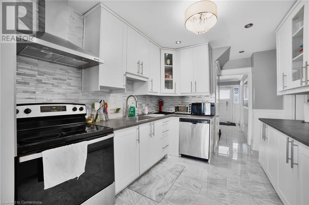 158 ARKELL STREET Image 10