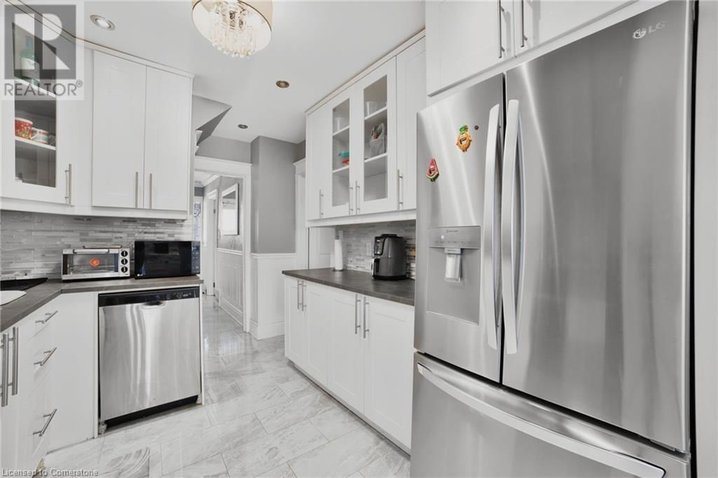 158 ARKELL STREET Image 12