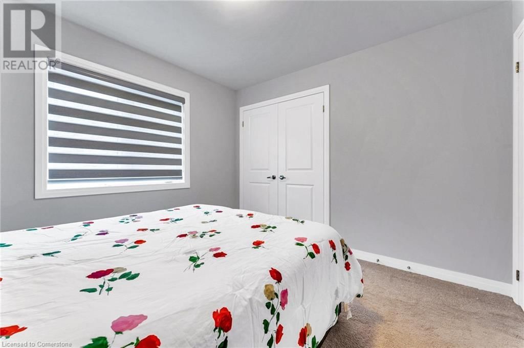 530 THOMPSON STREET Image 23