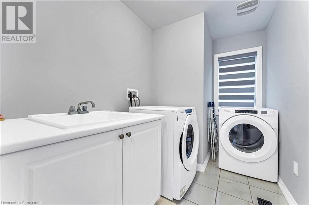 530 THOMPSON STREET Image 27