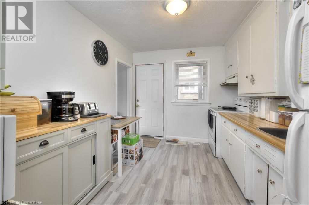 524 KRUG STREET Image 22