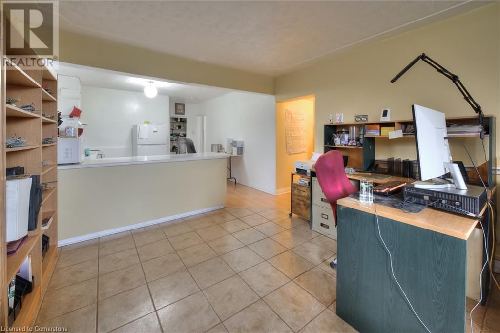 524 KRUG STREET Image 32