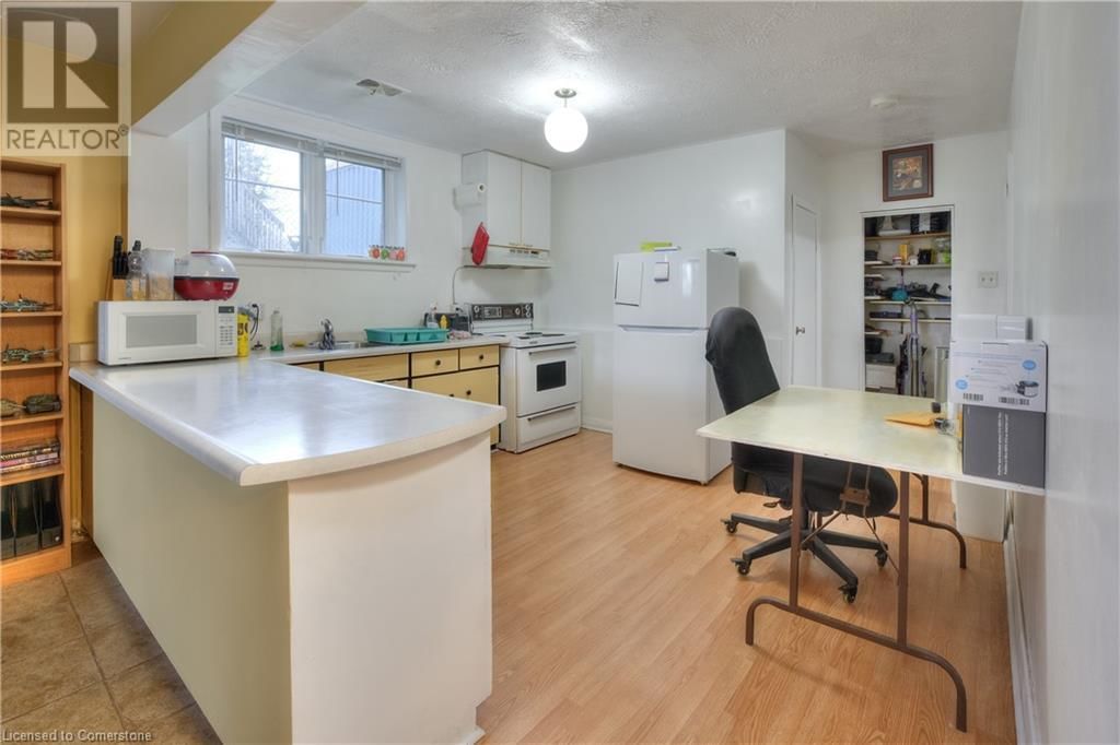 524 KRUG STREET Image 33