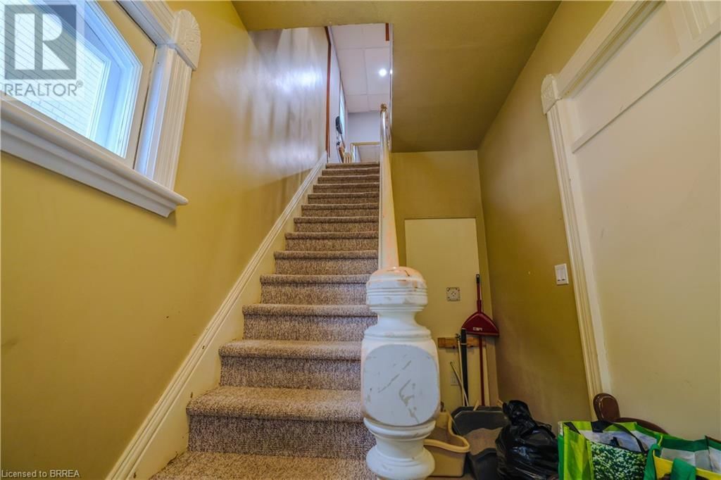 24 PEARL STREET Image 10