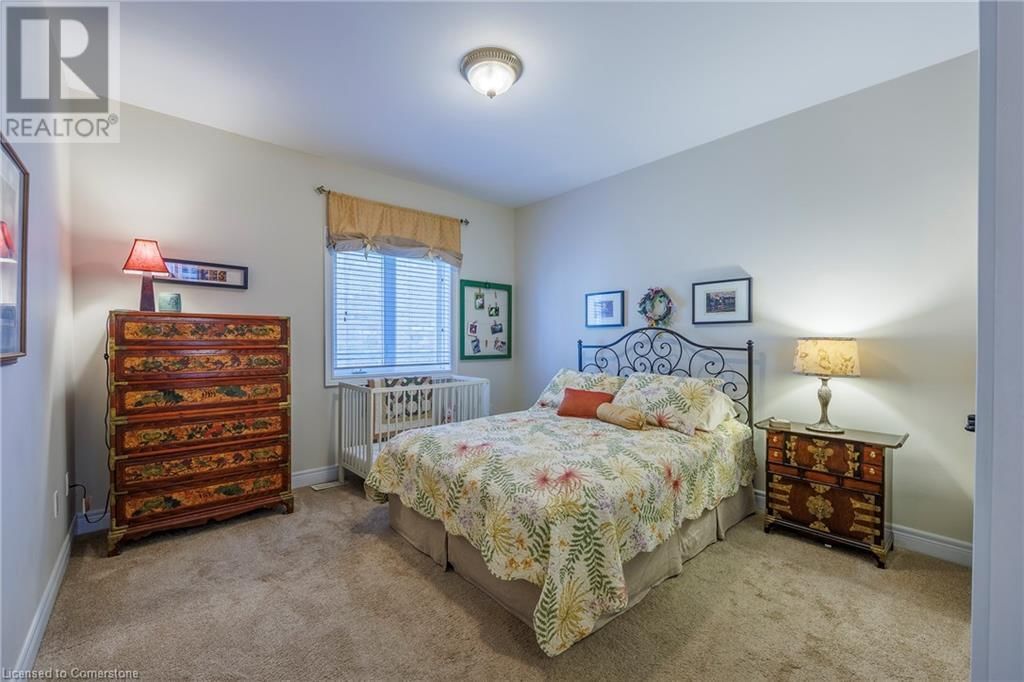 23 SCHOONER DRIVE Image 16