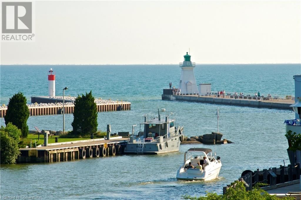 23 SCHOONER DRIVE Image 32