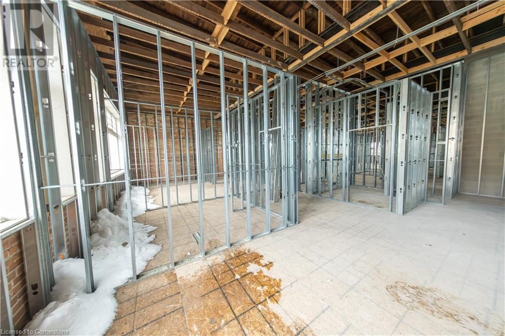 137 KING STREET EAST Image 24