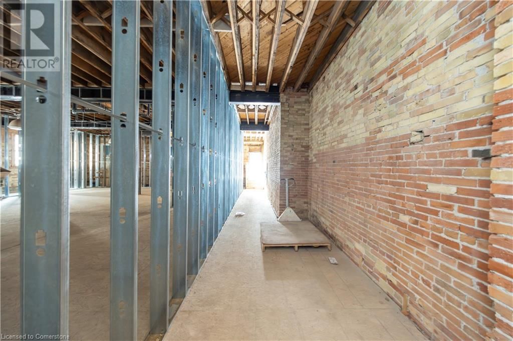 137 KING STREET EAST Image 30