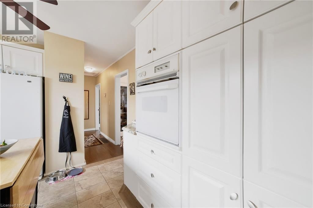 140 BURKHOLDER DRIVE Image 11