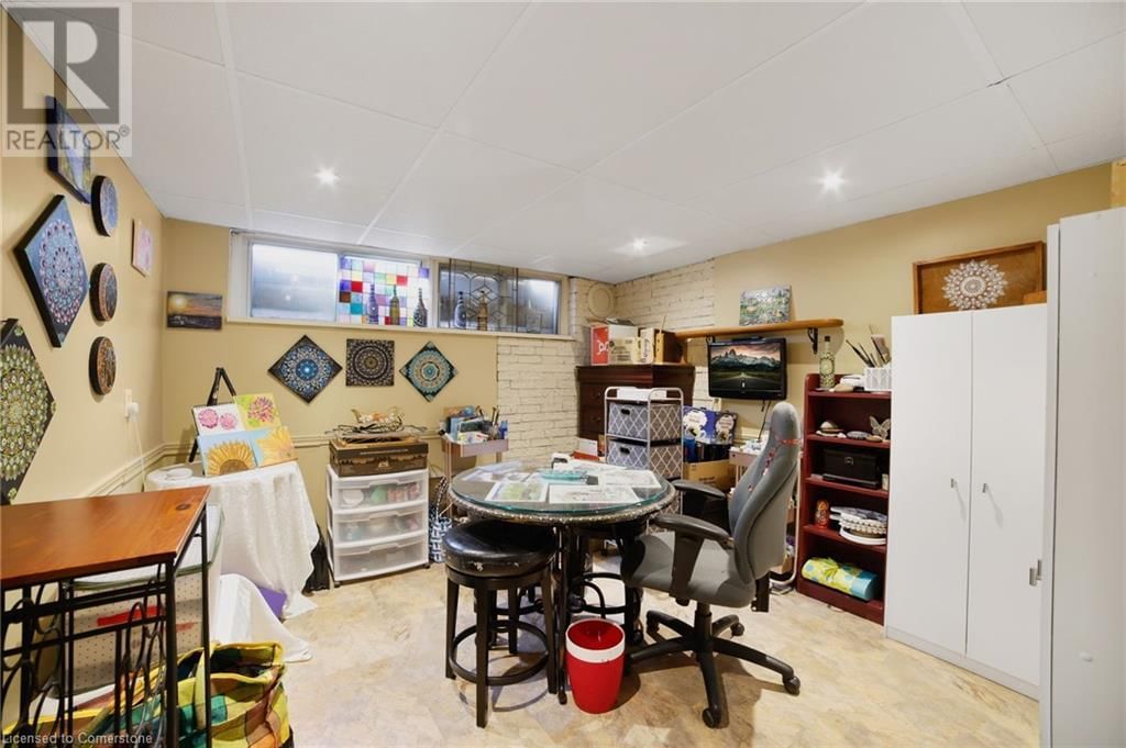140 BURKHOLDER DRIVE Image 31