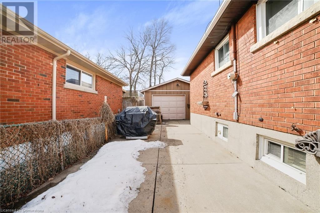 140 BURKHOLDER DRIVE Image 36