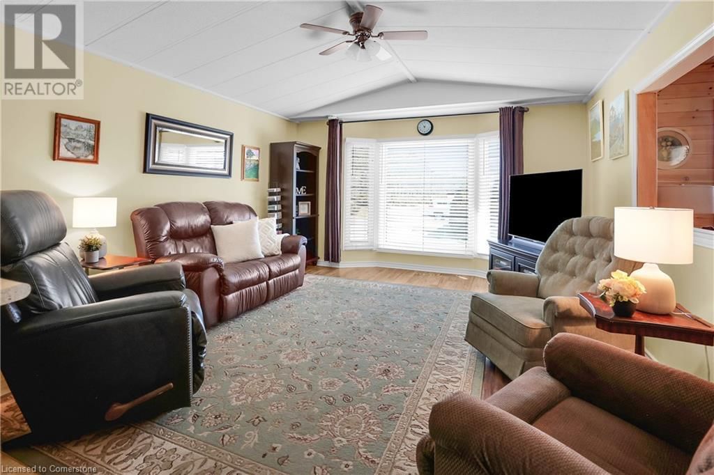 135 - 3033 TOWNLINE ROAD Image 6