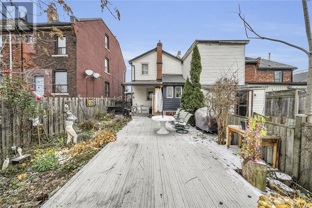19 RAILWAY STREET Image 32