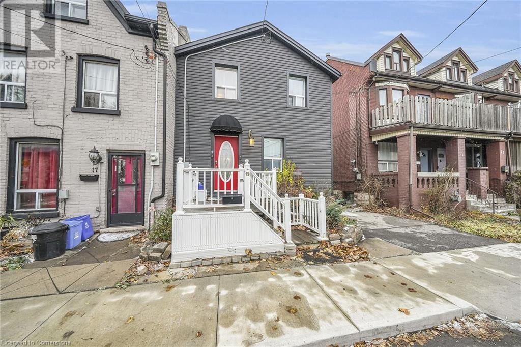19 RAILWAY STREET Image 4