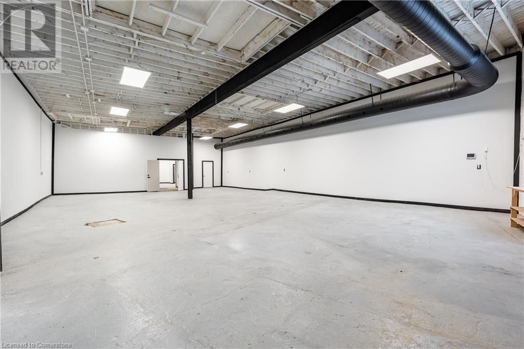 5 - 82 QUEEN STREET NORTH Image 7