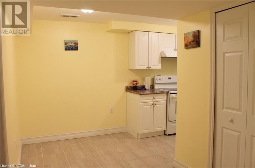 Basement - 40 LENA CRESCENT Image 3