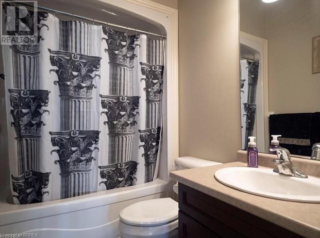 10 - 68 FAIRVIEW DRIVE Image 15