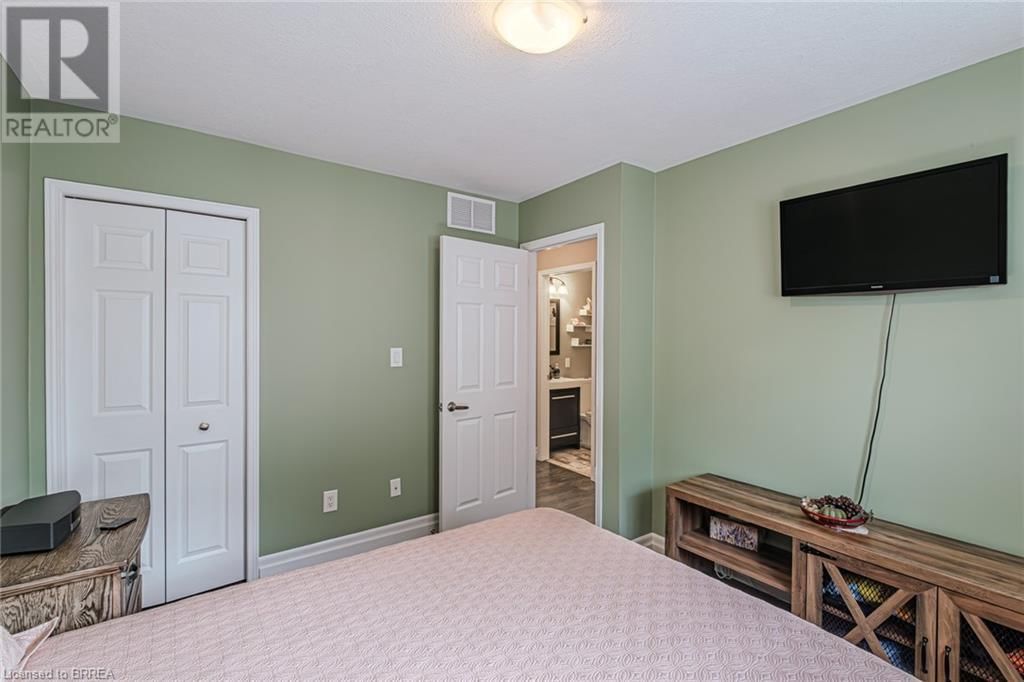 52 AMELIA STREET Image 25