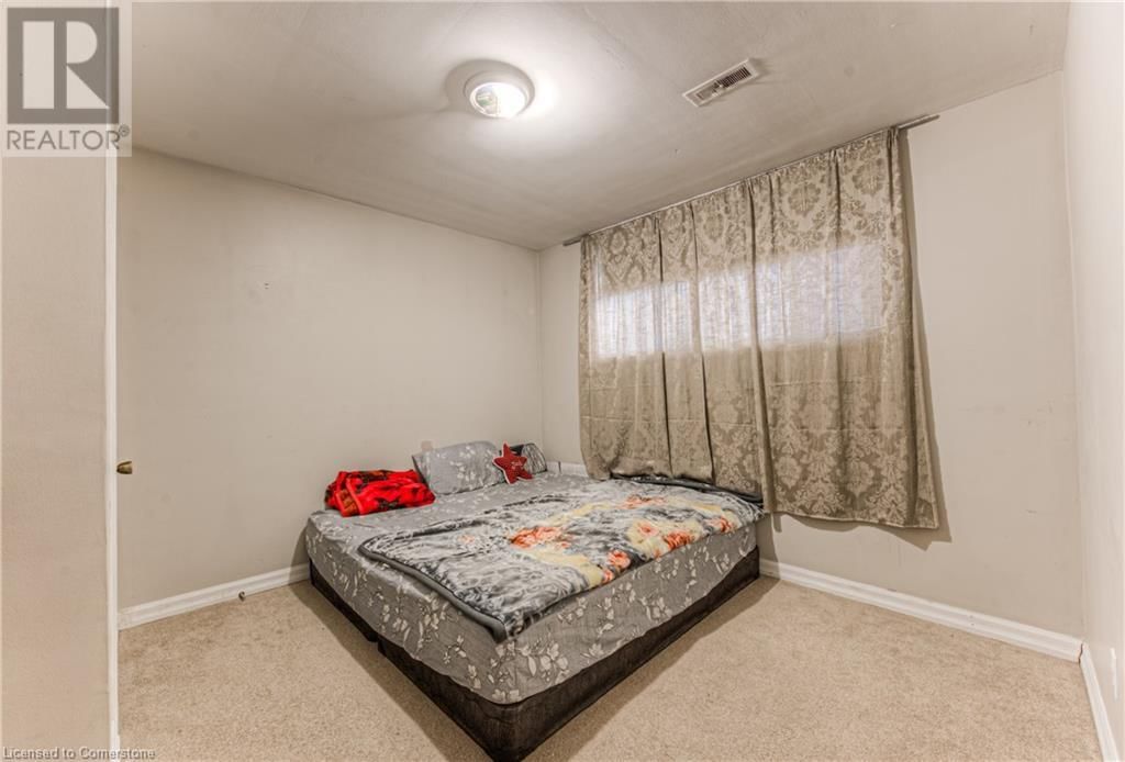 486 HIGHLAND ROAD EAST Image 30