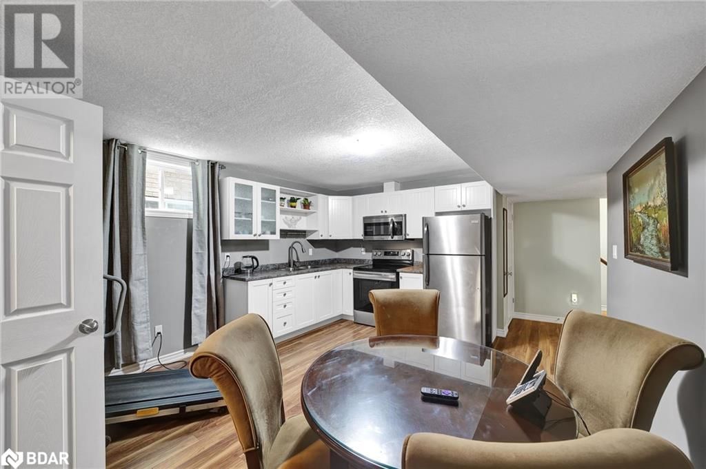13 KAYLA CRESCENT Image 30