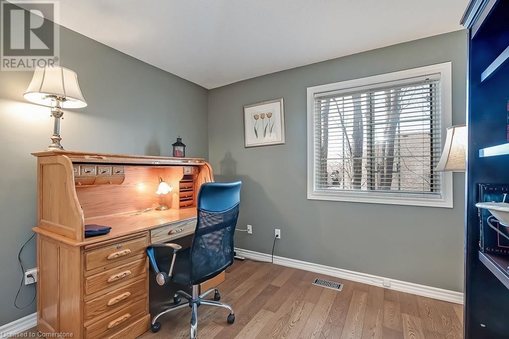21 - 1375 STEPHENSON DRIVE Image 34