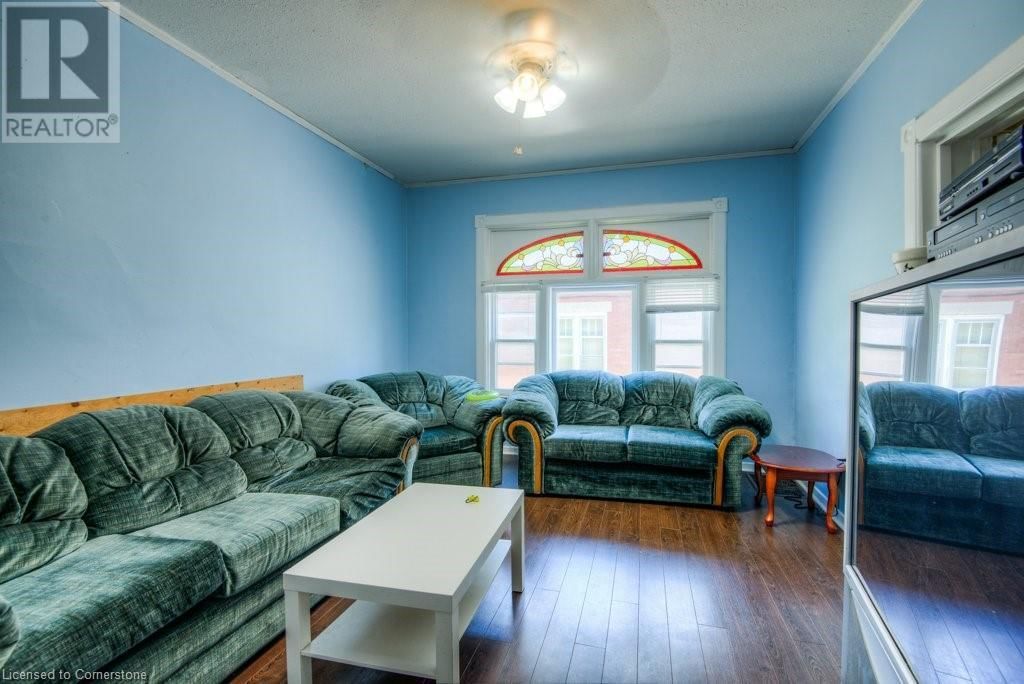 126 ALBERT STREET Image 12