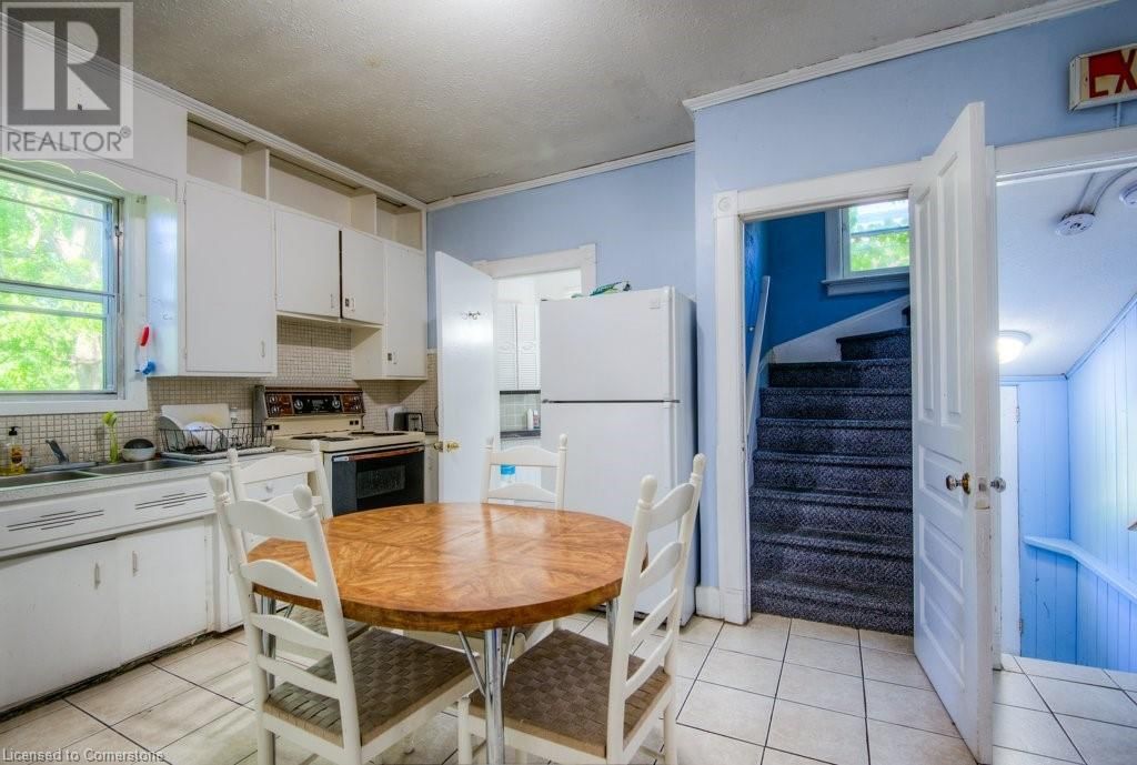 126 ALBERT STREET Image 17