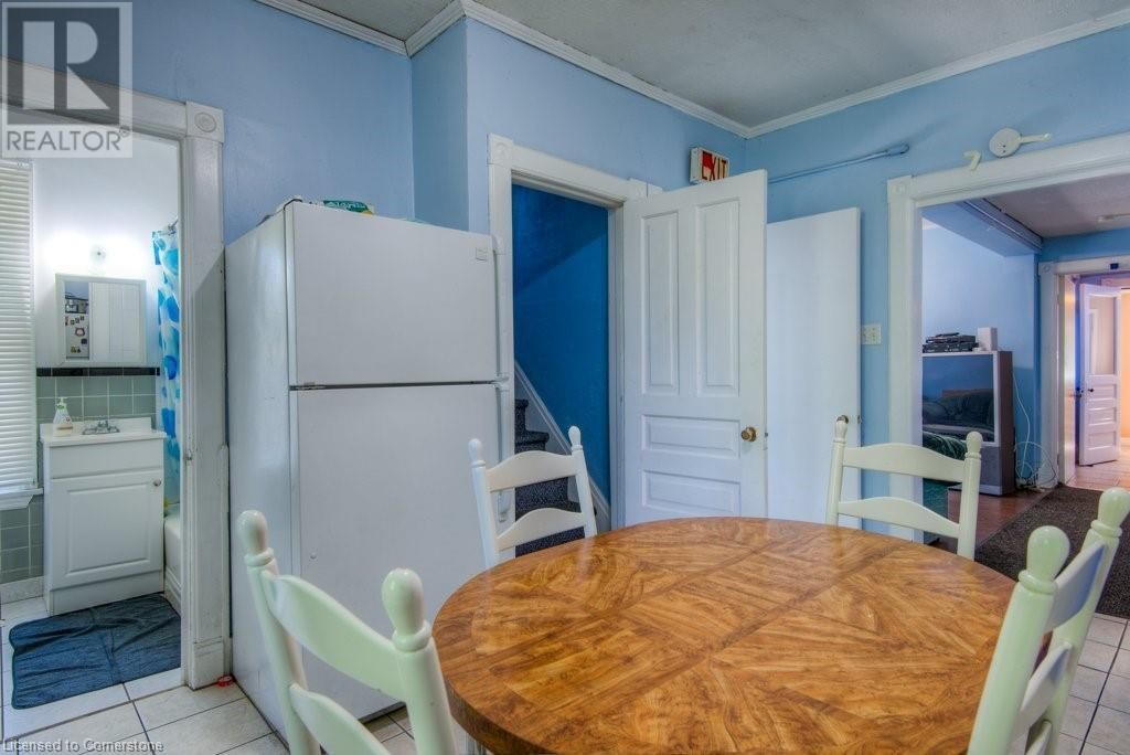 126 ALBERT STREET Image 18
