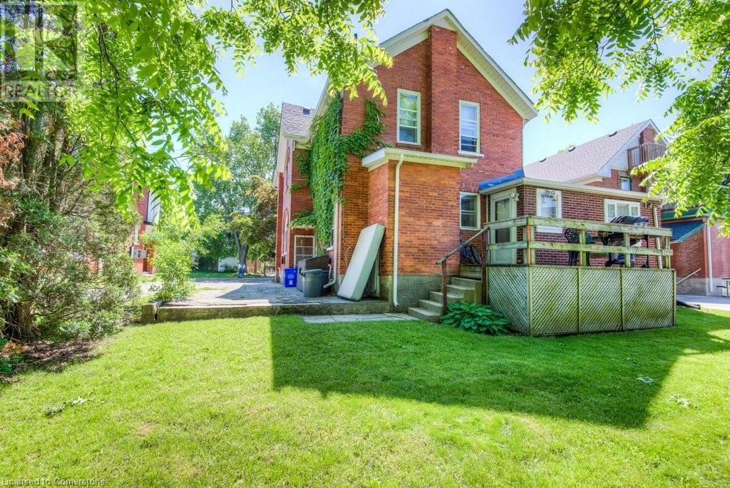 126 ALBERT STREET Image 40