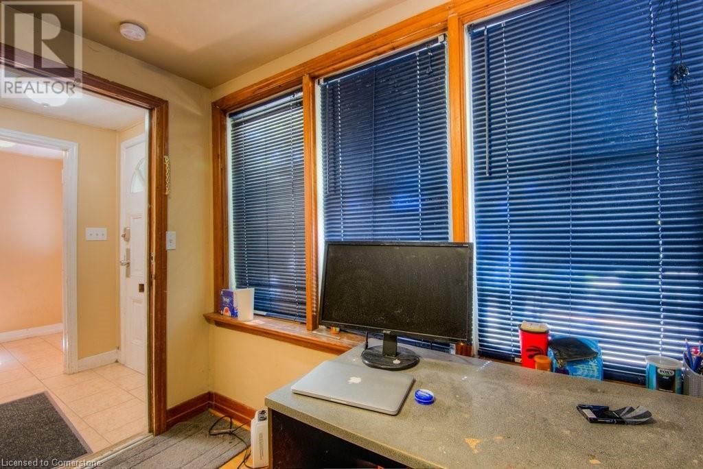 126 ALBERT STREET Image 8