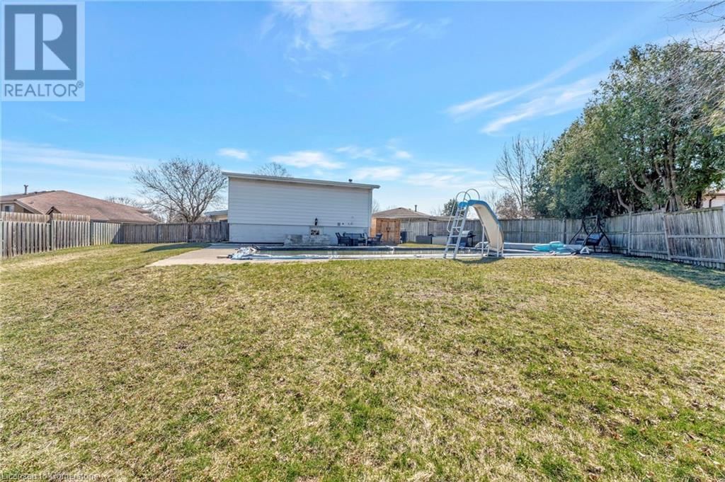 16 GAILMOUNT COURT Image 30
