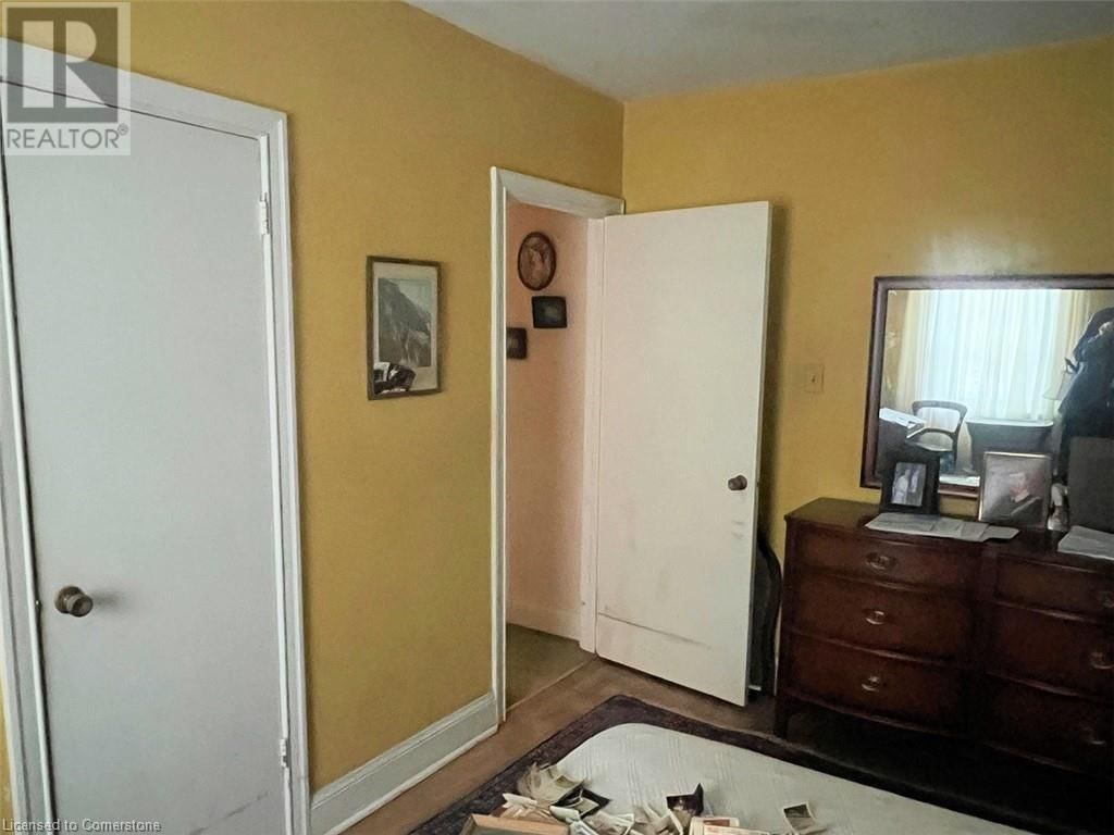 248 FLORENCE AVENUE Image 13