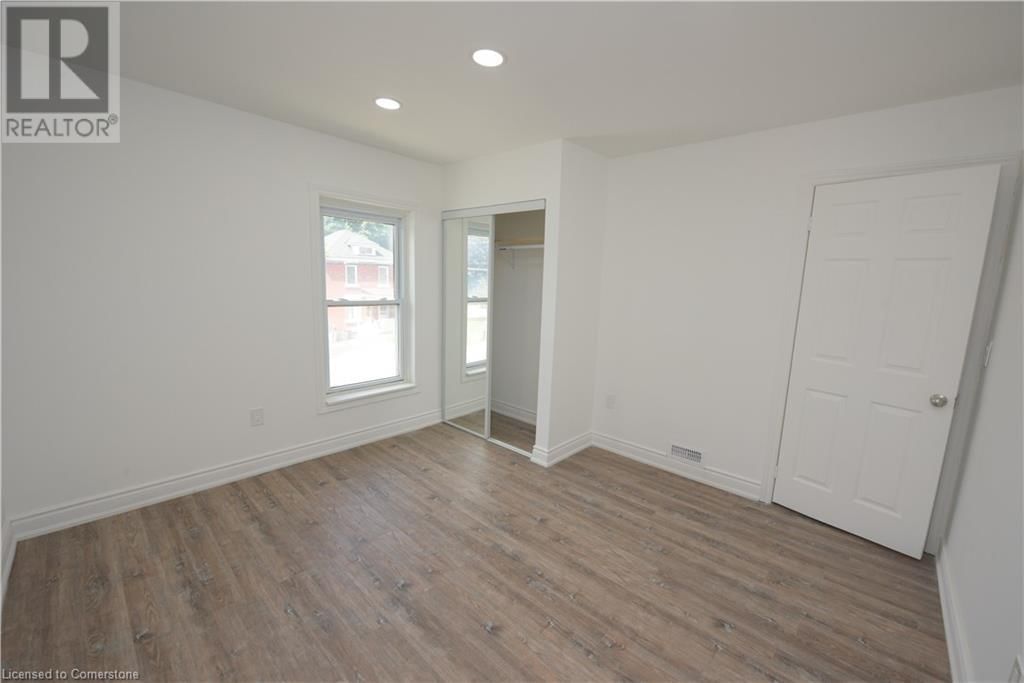 69 CEDAR STREET Image 12