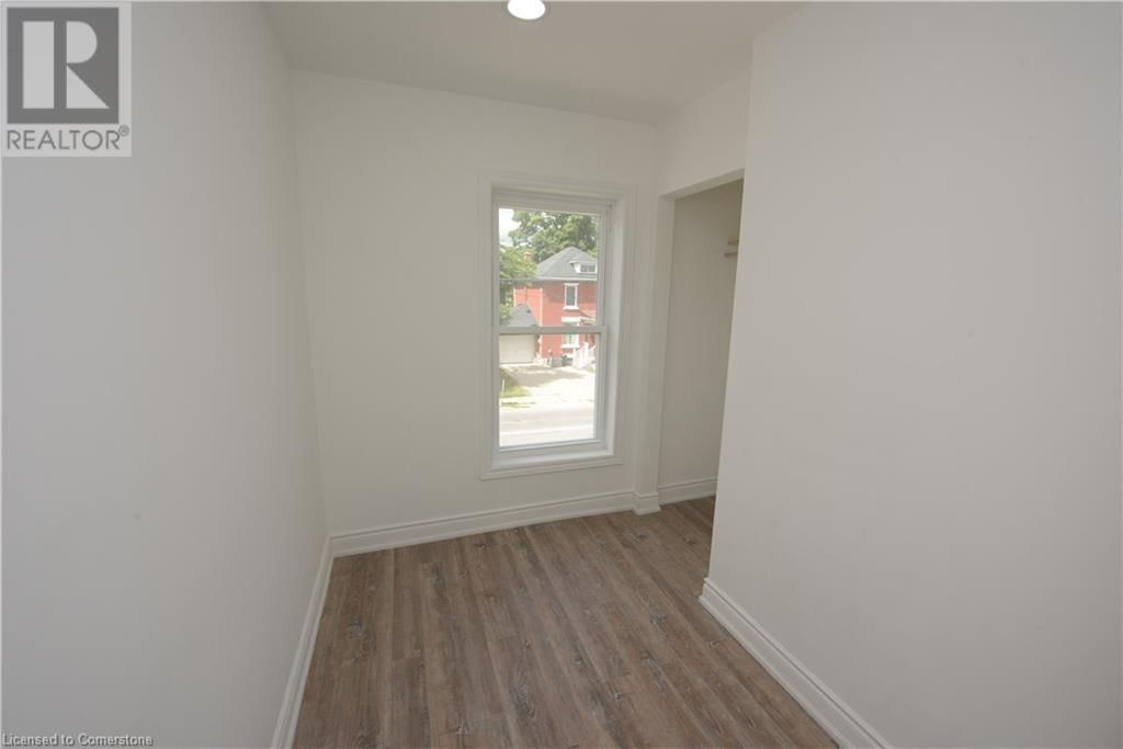 69 CEDAR STREET Image 13