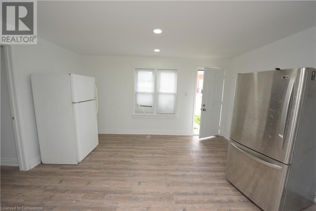 69 CEDAR STREET Image 14