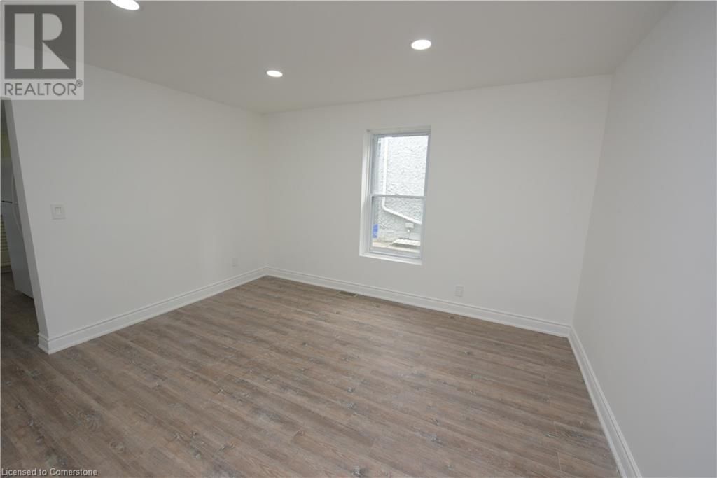 69 CEDAR STREET Image 39