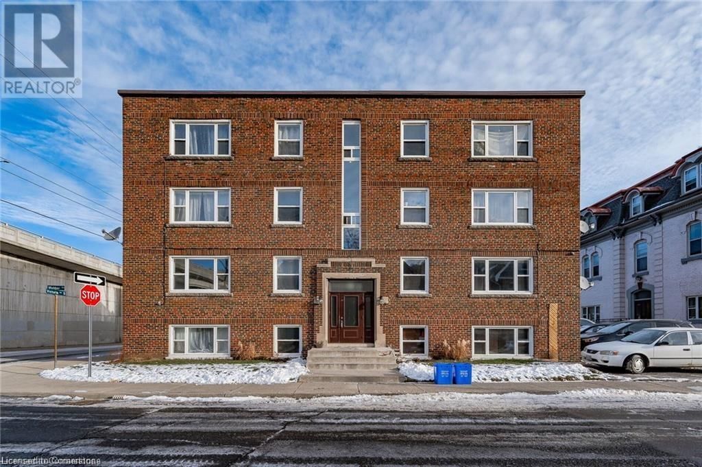 3 WEBBER AVENUE Image 1